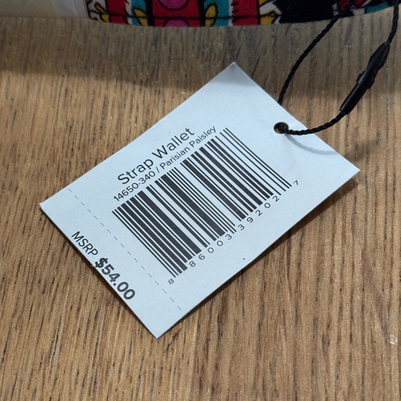 Vera Bradley Black Quilted Crossbody Strap Wallet in Parisian Paisley - Picture 7 of 10